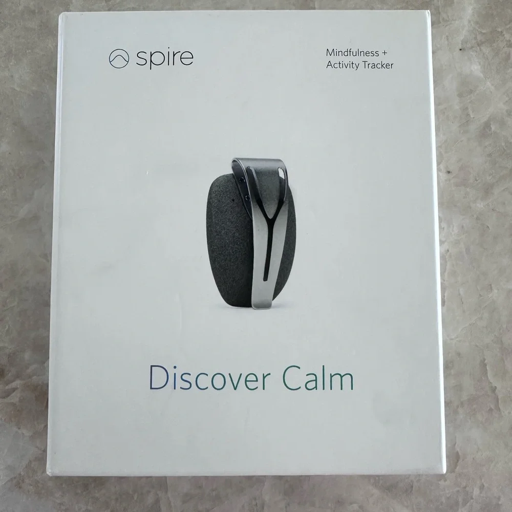 Spire Mindfulness + Activity Tracker - Gray